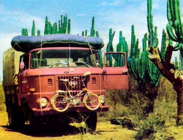 Bild 21: LKW W50 in der Wüste Mexikos (Foto: IFA-Museum)