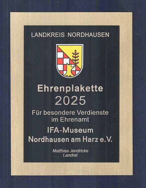 Bild: Ehrenplakette f&uuml;r Ehrenamt 2025