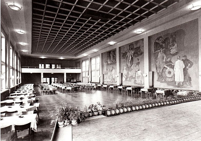 1954 Kulturhaus nach Fertigstellung.jpg (Foto: IFA-Museum)